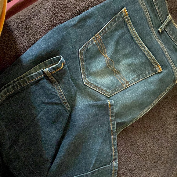 Jeans - Picture 4 of 5